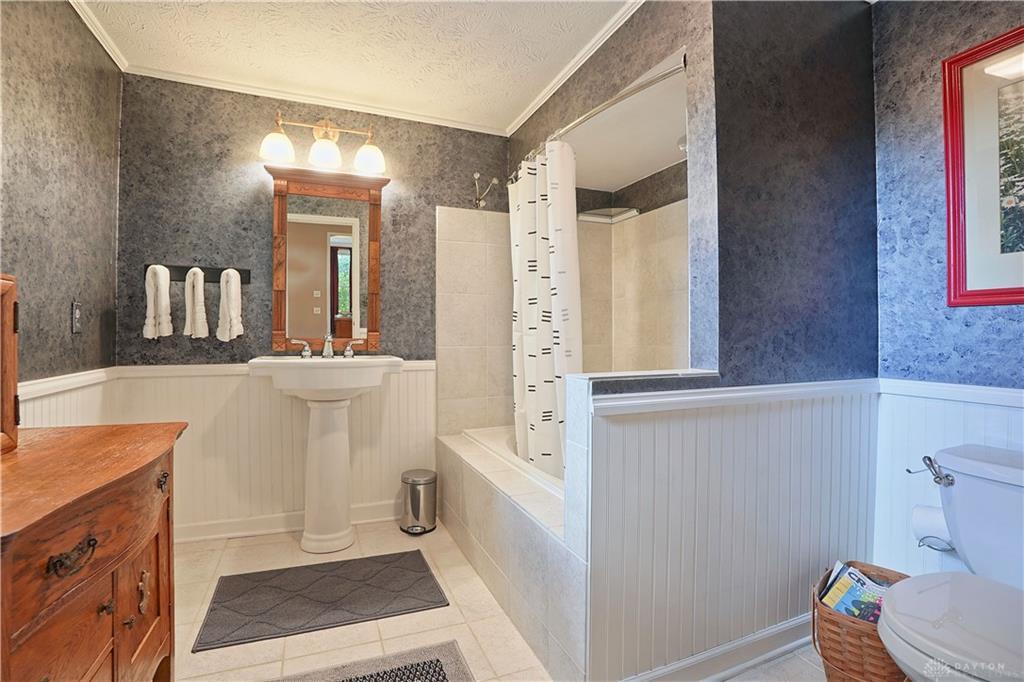 450 Loy Road, Piqua, Ohio 45356