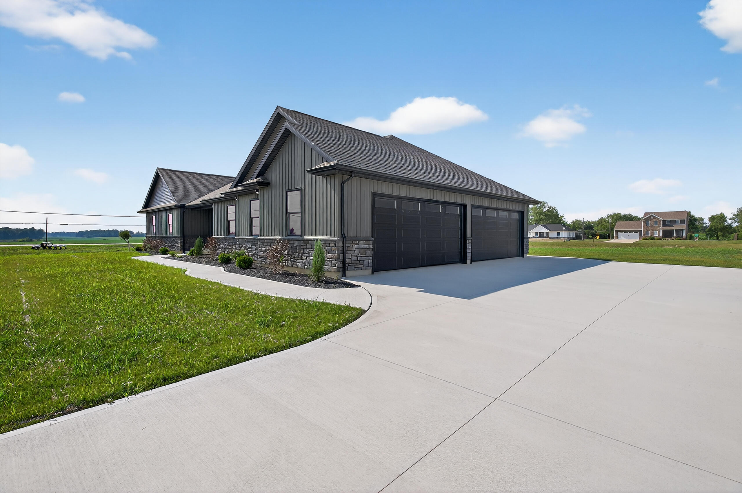 102 Camdyn Trail, Anna, Ohio 45302