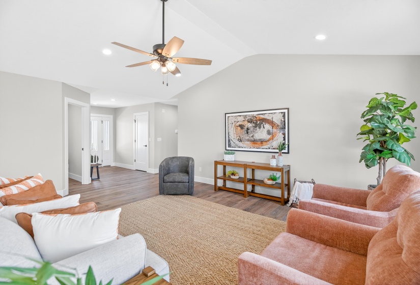 102 Camdyn, Anna-12