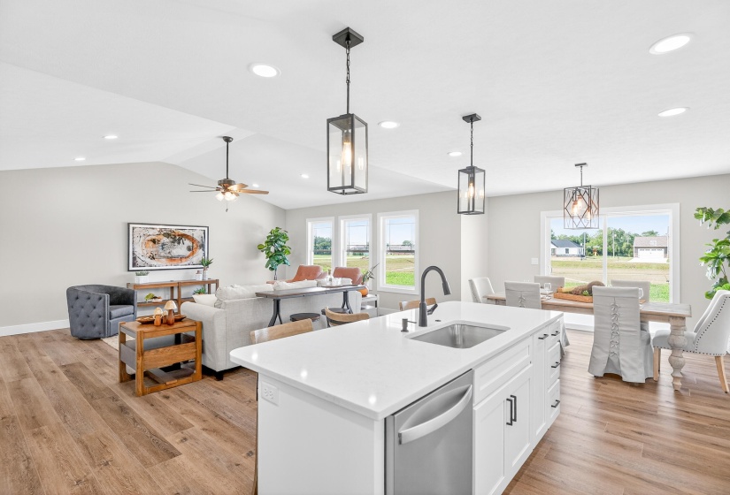 102 Camdyn, Anna-22