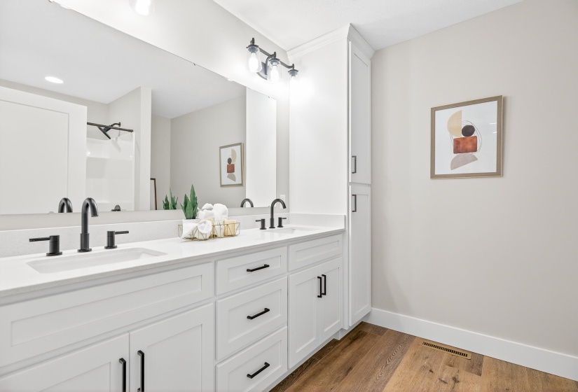 102 Camdyn, Anna-35