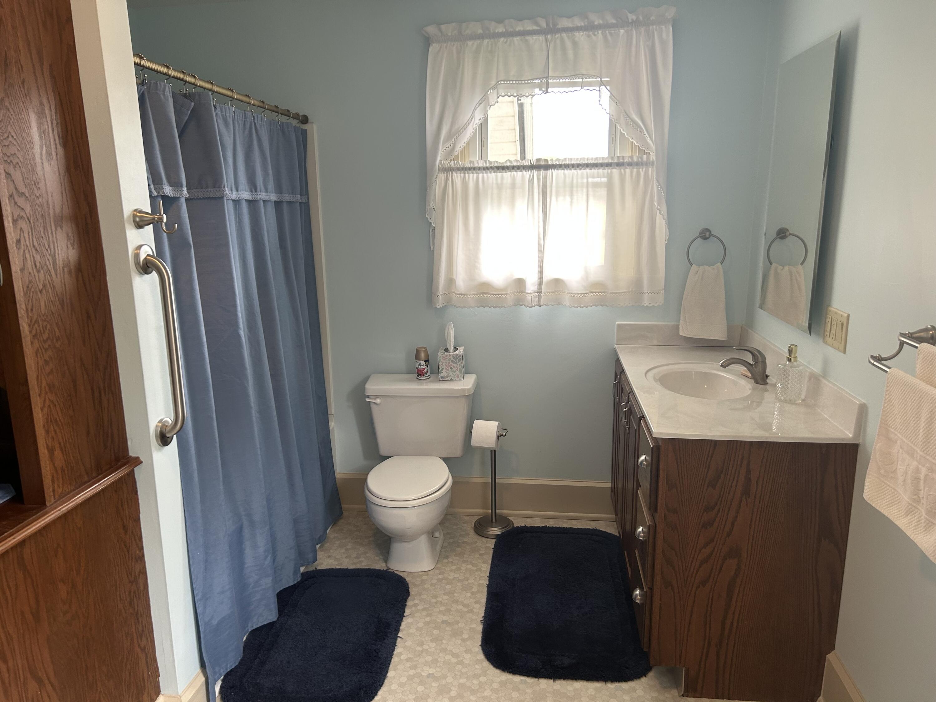 320 Livingston Street, Celina, Ohio 45822