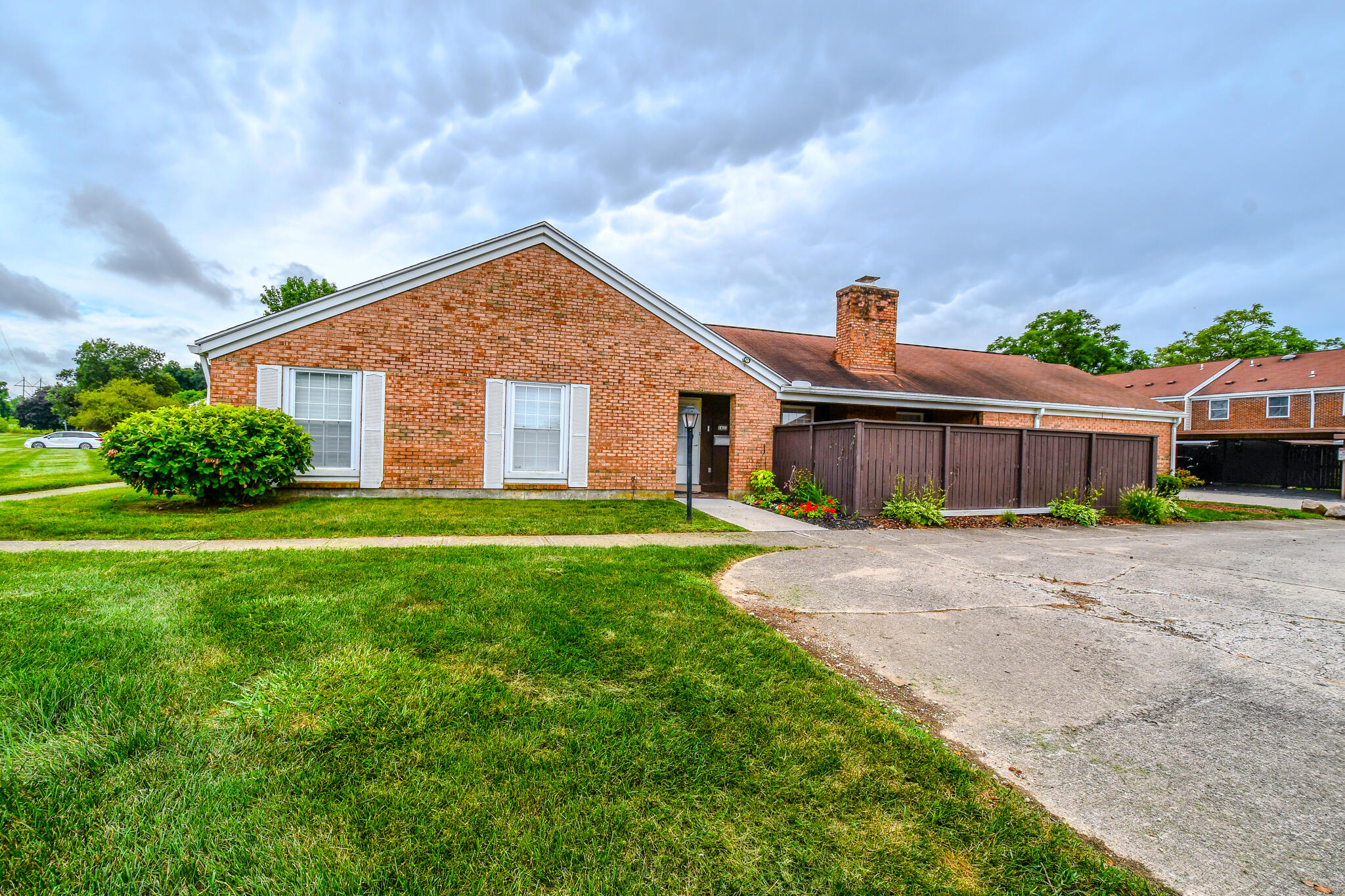 1411 Williamsburg Court, Fairborn, Ohio 45324