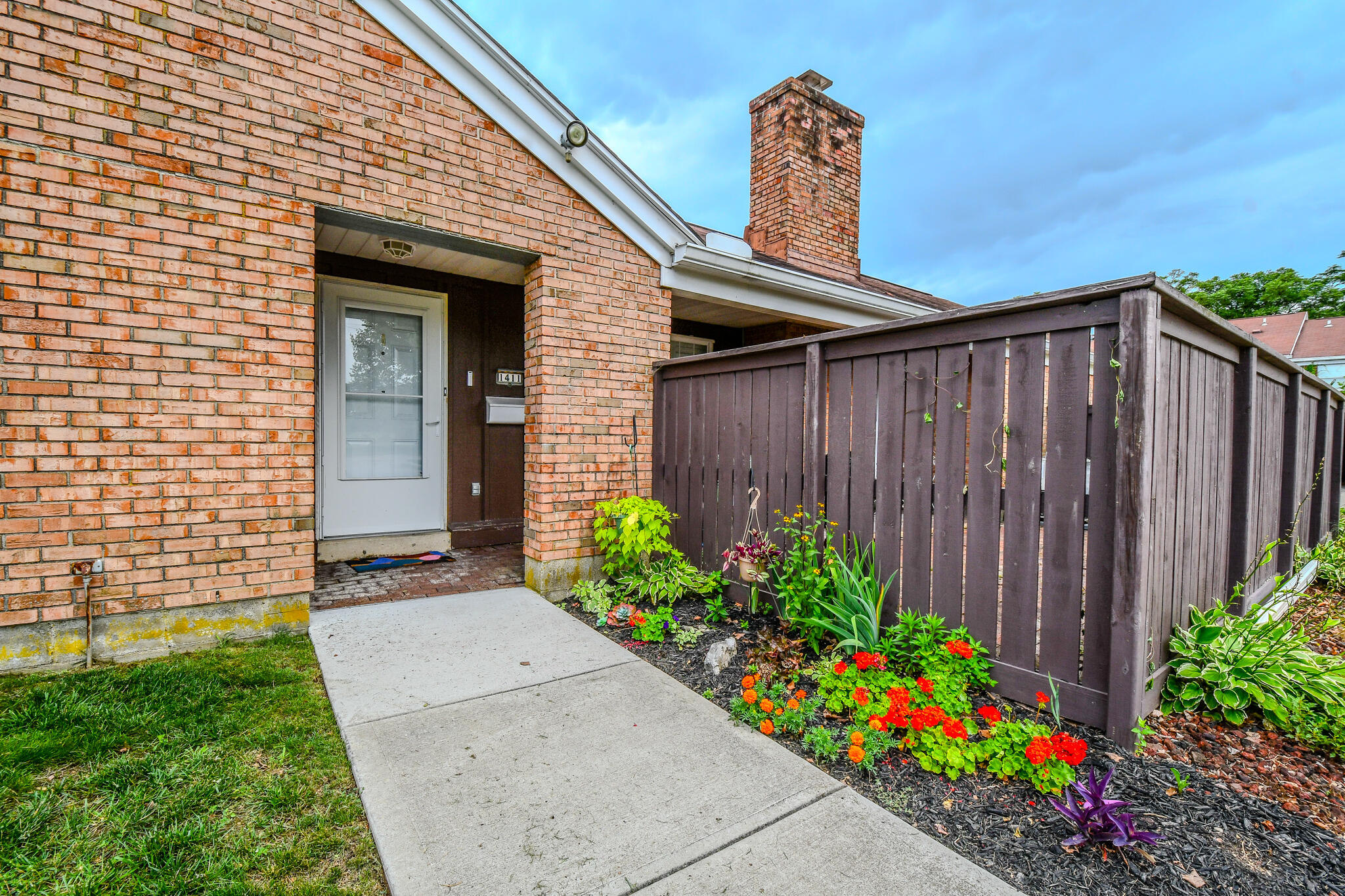 1411 Williamsburg Court, Fairborn, Ohio 45324