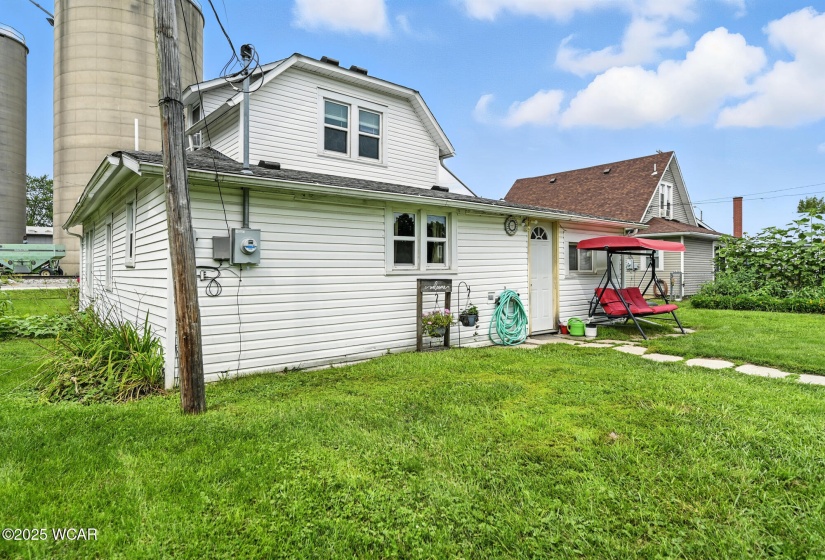 104 Railroad Street, Middle Point, Ohio, 3 Bedrooms Bedrooms, ,1 BathroomBathrooms,Residential,For Sale,Railroad,307808