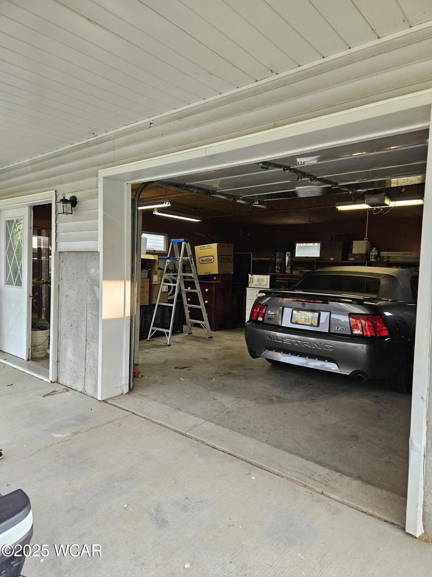 215 Hillcrest Drive, Bluffton, Ohio