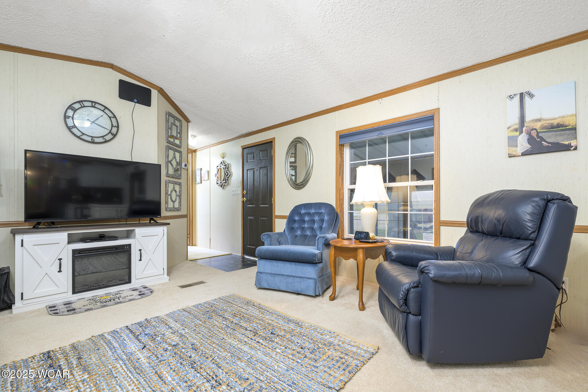10925 Pine Circle, Lakeview, Ohio