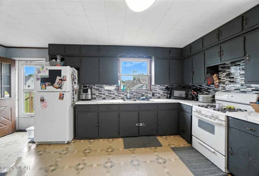 650 6th Street, Delphos, Ohio, 4 Bedrooms Bedrooms, ,1 BathroomBathrooms,Residential,For Sale,6th,307818