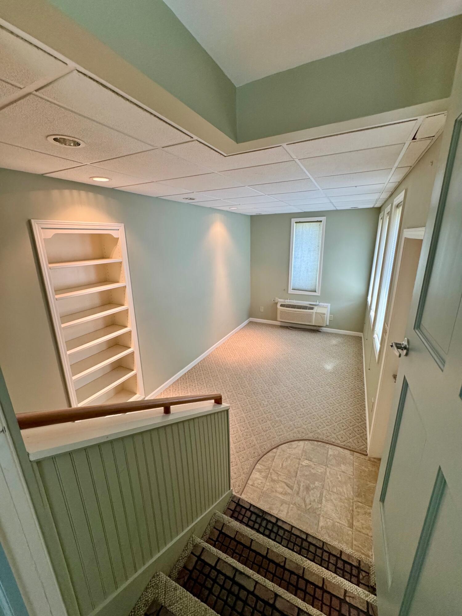 3412 Hedgely Road, Springfield, Ohio 45506