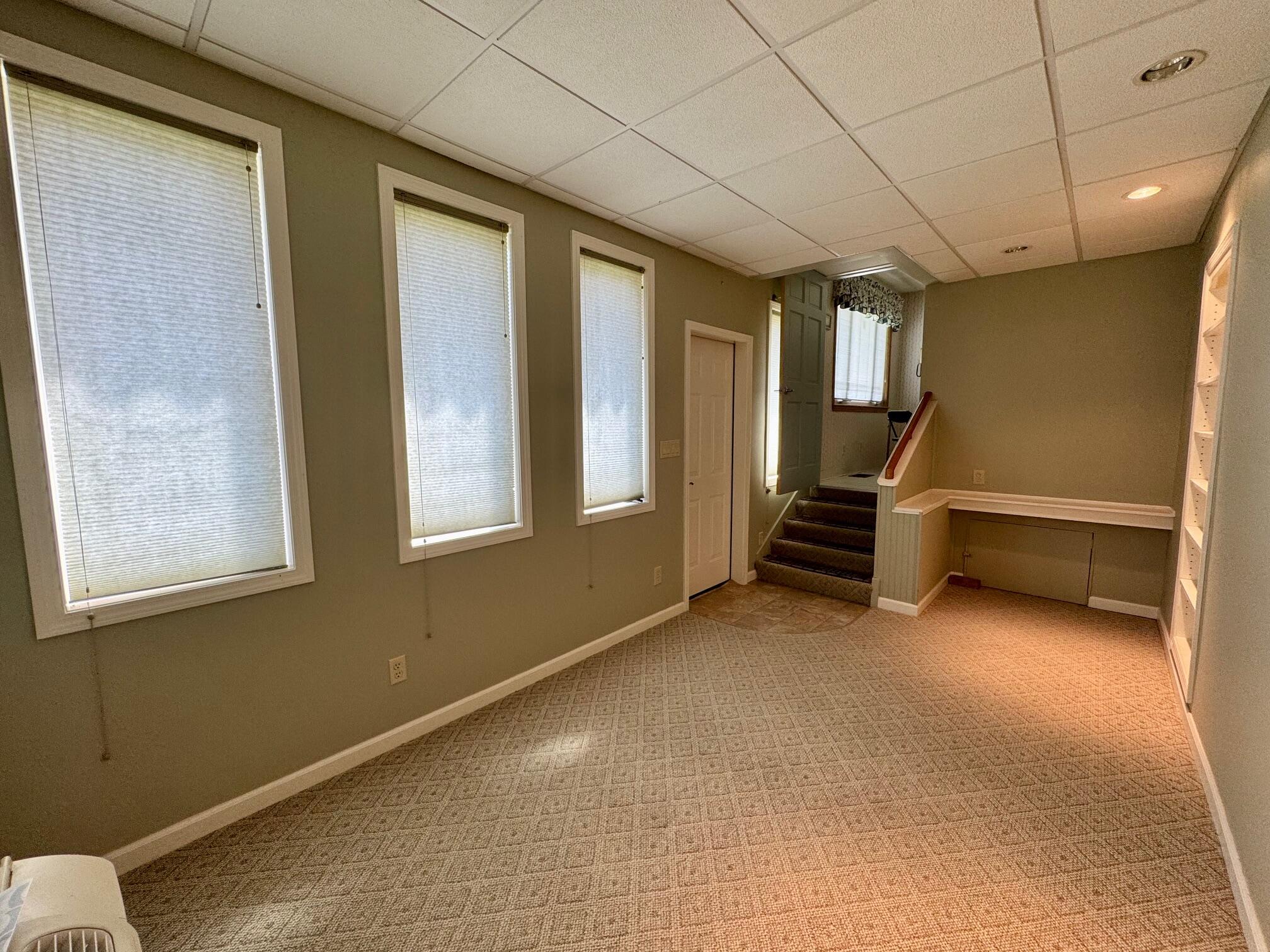 3412 Hedgely Road, Springfield, Ohio 45506