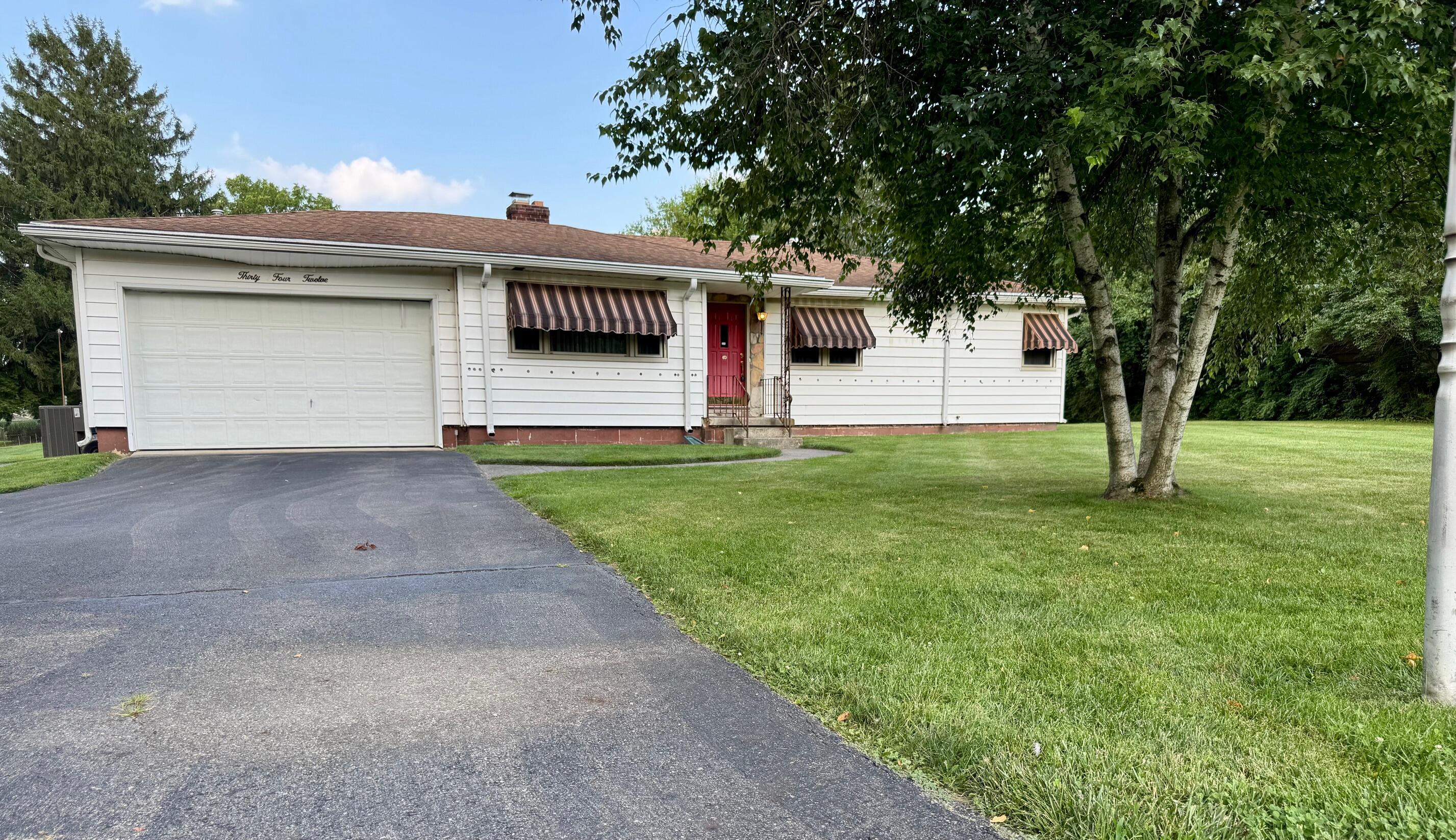 3412 Hedgely Road, Springfield, Ohio 45506