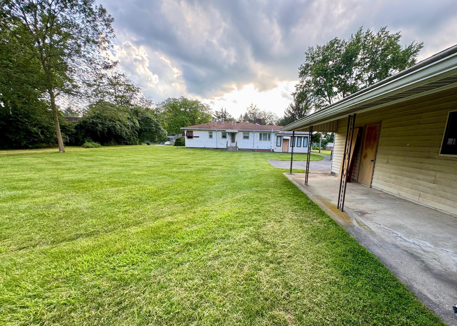 3412 Hedgely Road, Springfield, Ohio 45506
