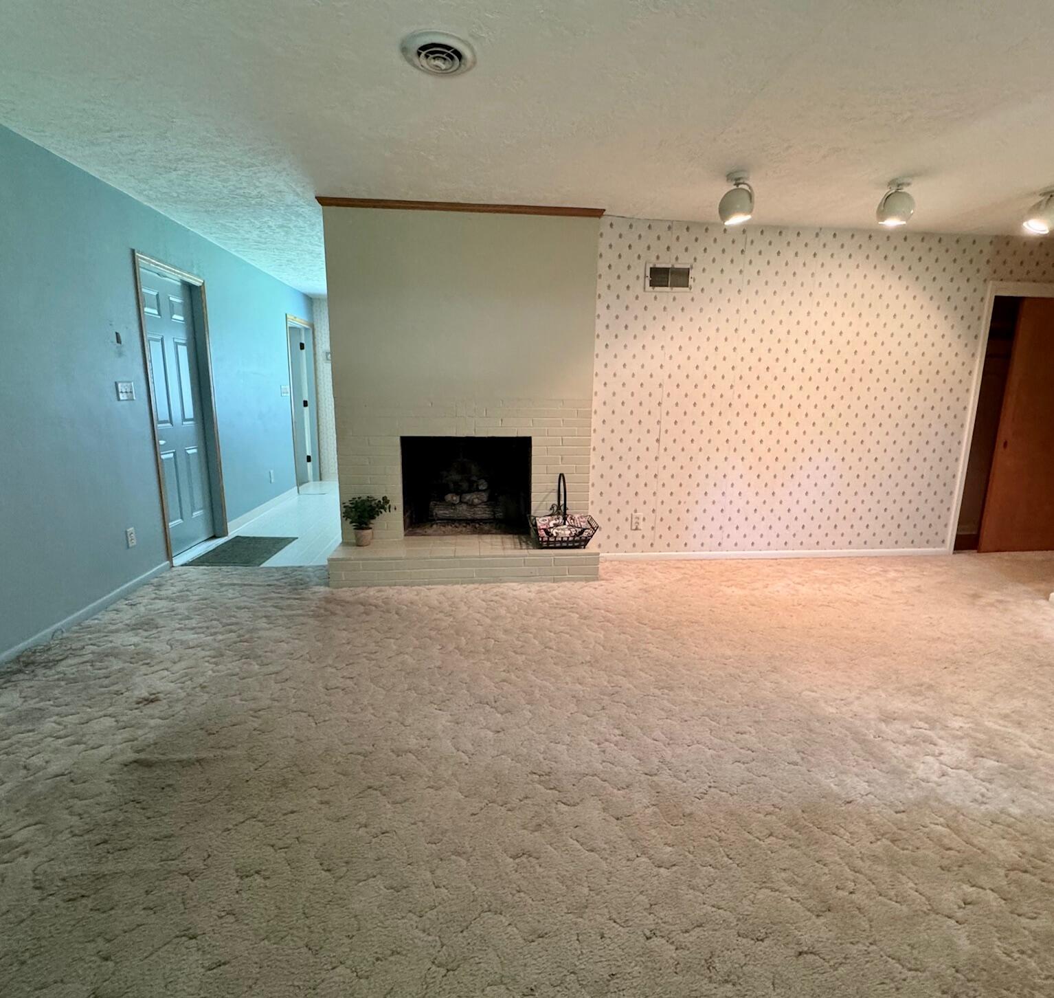 3412 Hedgely Road, Springfield, Ohio 45506