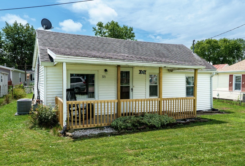 30-web-or-mls-315-e-jamestown-st