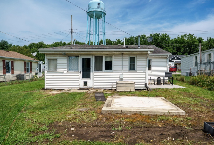 36-web-or-mls-315-e-jamestown-st