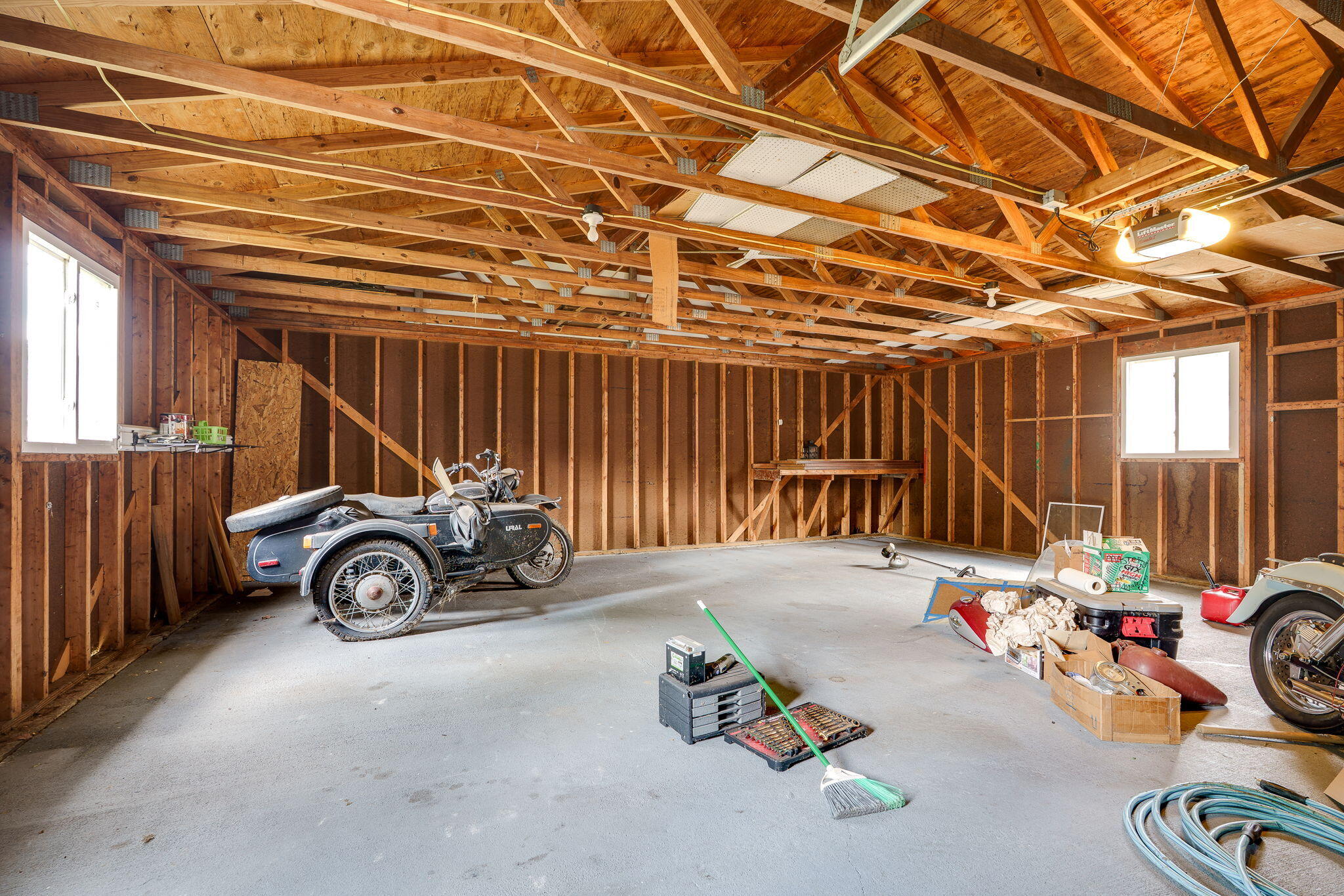 18 Sunset Drive, Medway, Ohio 45341