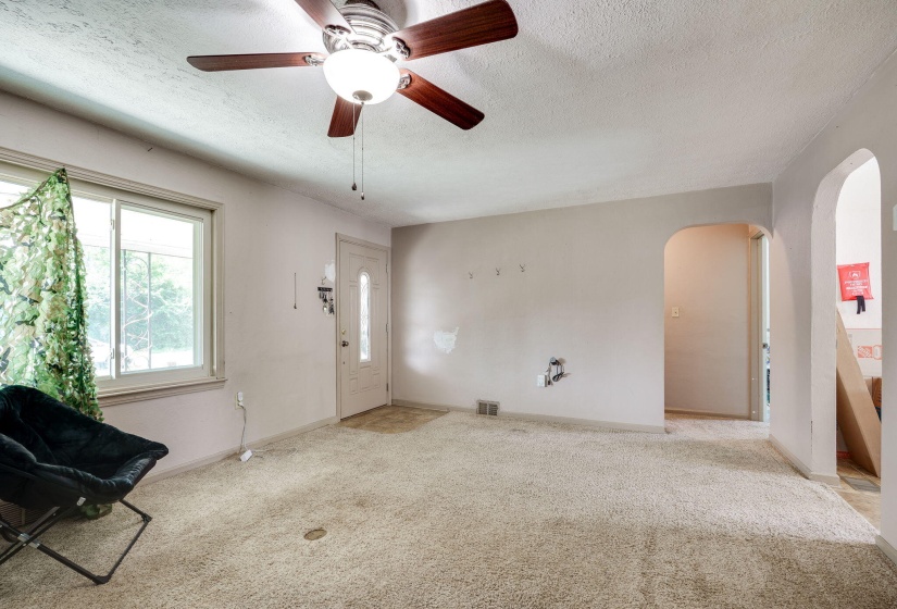 10-web-or-mls-18-sunset-mc-creary-dr