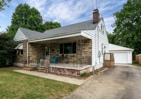 18 Sunset Drive, Medway, Ohio 45341, 3 Bedrooms Bedrooms, ,1 BathroomBathrooms,Residential,For Sale,Sunset,1040366