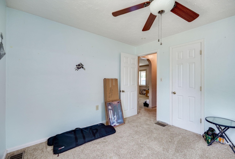 21-web-or-mls-18-sunset-mc-creary-dr