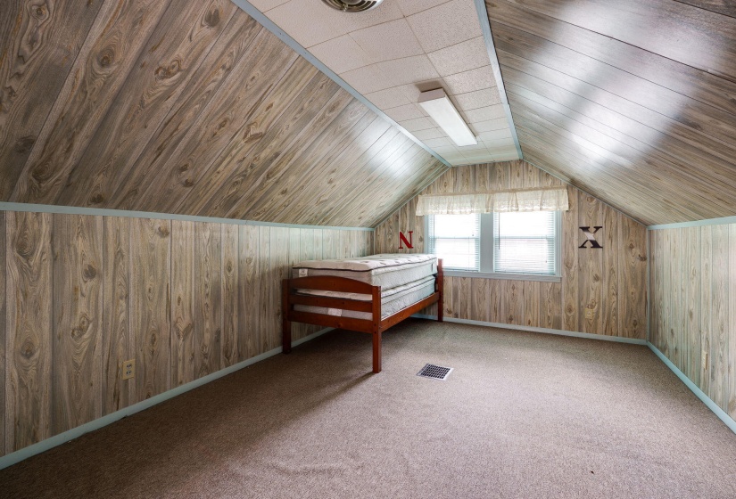 25-web-or-mls-18-sunset-mc-creary-dr