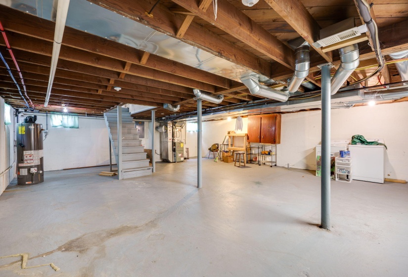 28-web-or-mls-18-sunset-mc-creary-dr