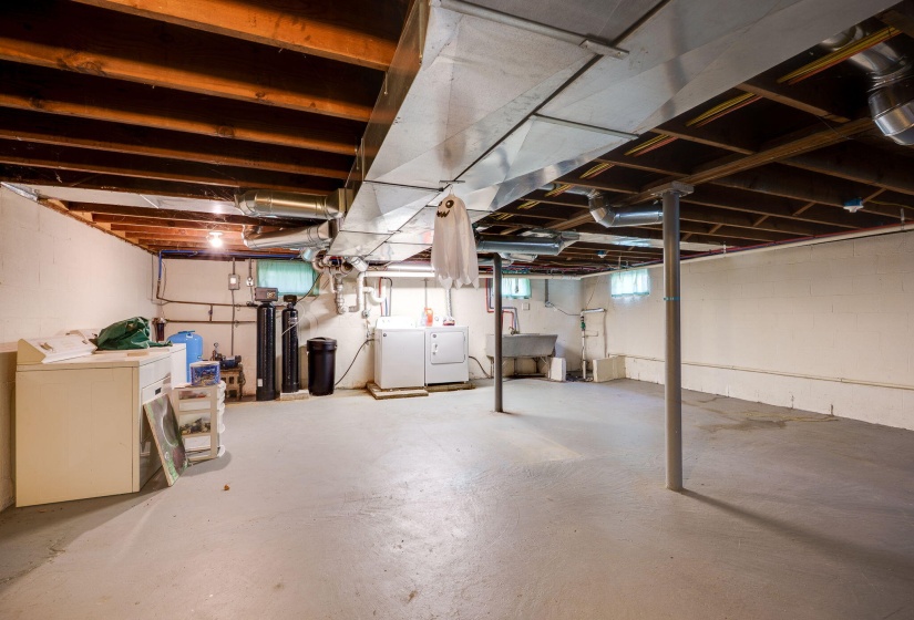 30-web-or-mls-18-sunset-mc-creary-dr