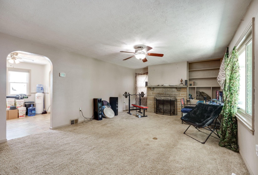 9-web-or-mls-18-sunset-mc-creary-dr