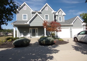78 Southmoor Drive, Saint Marys, Ohio 45885, 4 Bedrooms Bedrooms, ,3 BathroomsBathrooms,Residential,For Sale,Southmoor,1034372