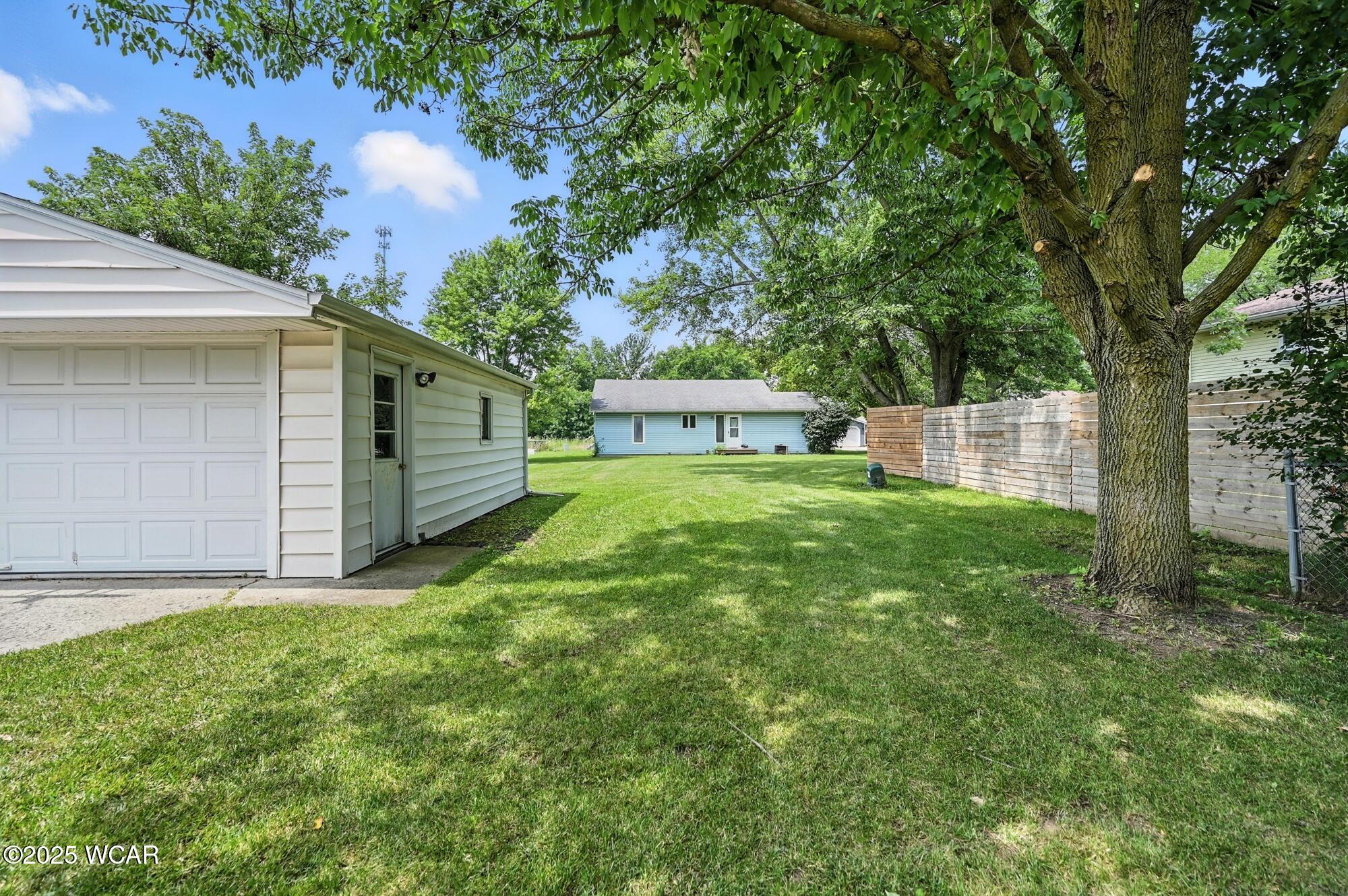 2449 Lark Avenue, Lima, Ohio