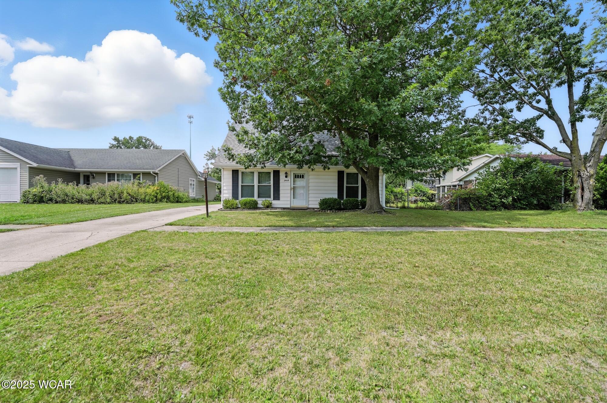 2449 Lark Avenue, Lima, Ohio