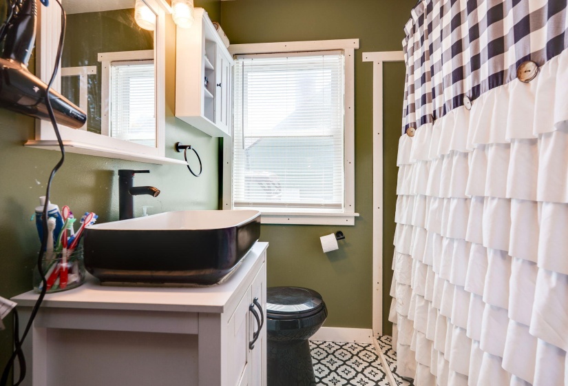 26-web-or-mls-439-lawnview-ave