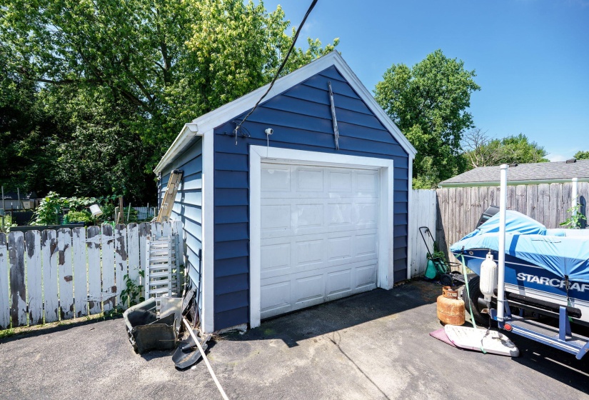 53-web-or-mls-439-lawnview-ave