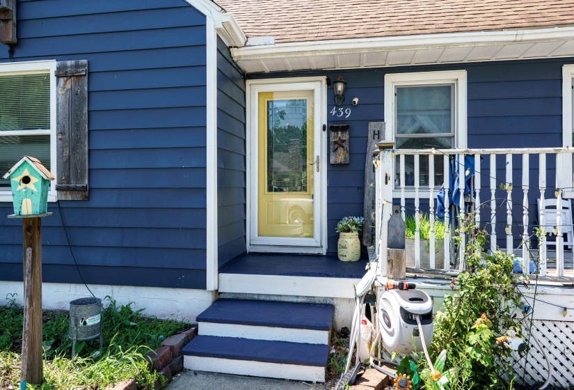 5-web-or-mls-439-lawnview-ave