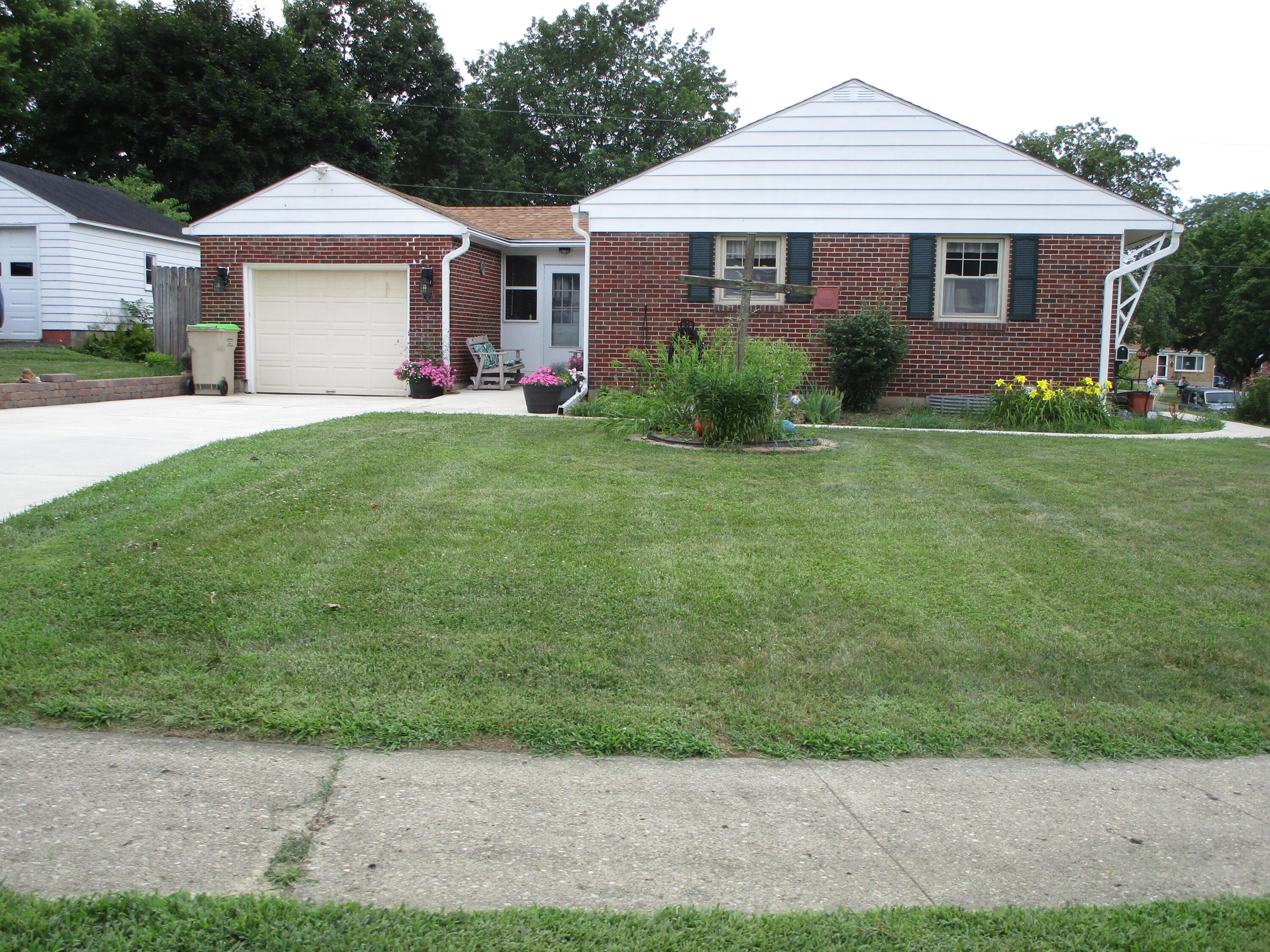 1436 Northgate Road, Springfield, Ohio 45504