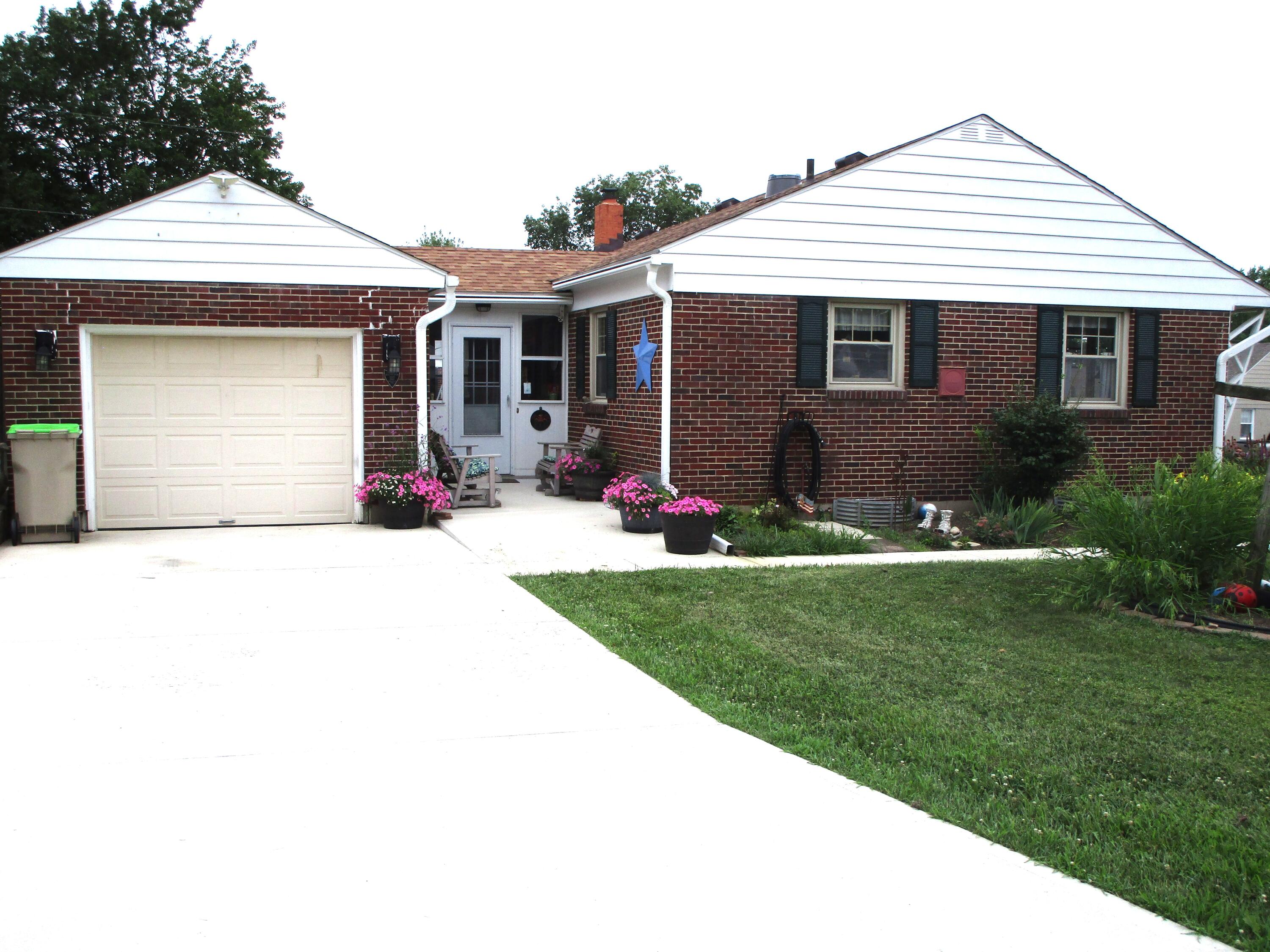 1436 Northgate Road, Springfield, Ohio 45504