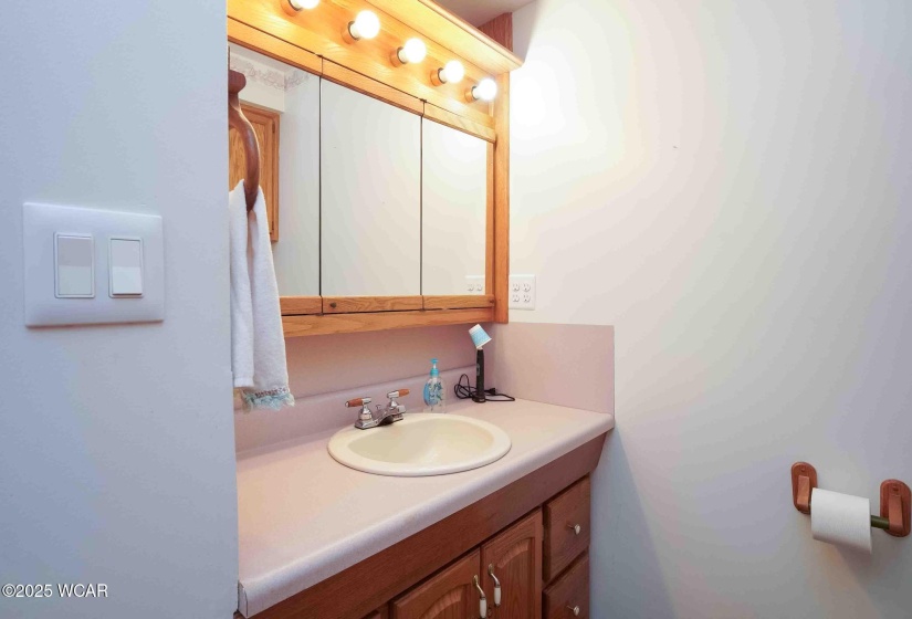 11218 Sunset Drive, Ottawa, Ohio, 3 Bedrooms Bedrooms, ,2 BathroomsBathrooms,Residential,For Sale,Sunset,307678