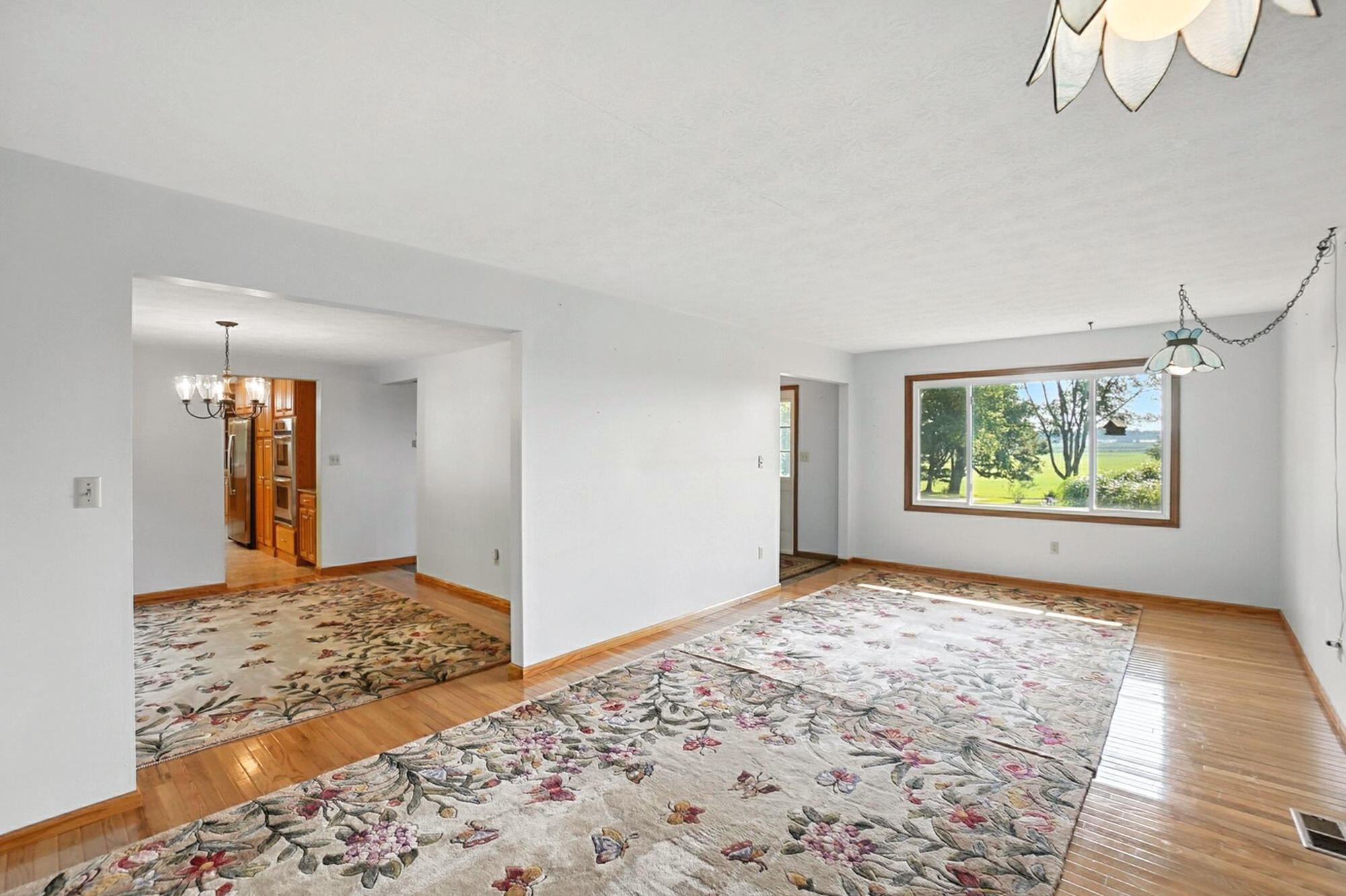 7450 Scarff Road, New Carlisle, Ohio 45344