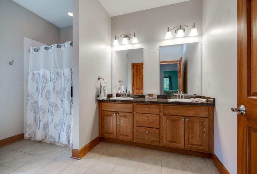 14-web-or-mls-106-rebecca-cir