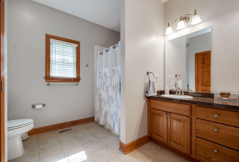15-web-or-mls-106-rebecca-cir