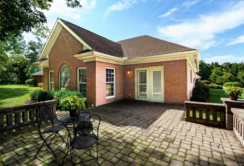37-web-or-mls-106-rebecca-cir