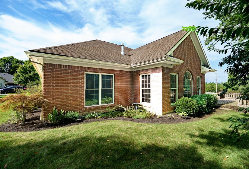 38-web-or-mls-106-rebecca-cir