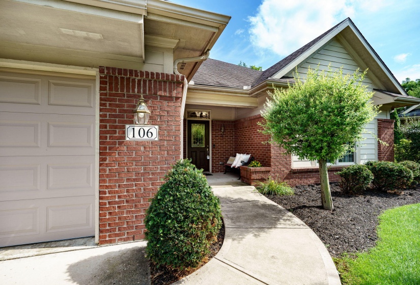 4-web-or-mls-106-rebecca-cir
