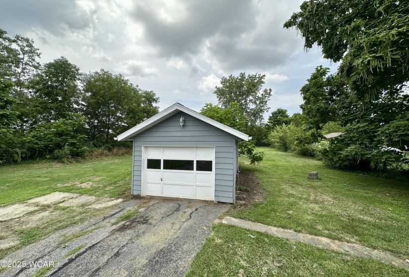 666 Dewey Avenue, Lima, Ohio, 2 Bedrooms Bedrooms, ,2 BathroomsBathrooms,Residential,For Sale,Dewey,307828