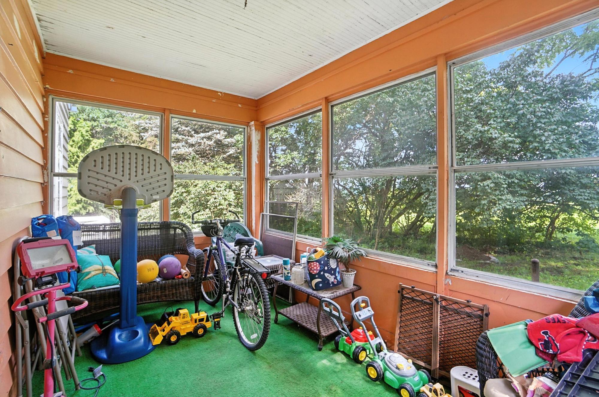 106 Titus Road, Springfield, Ohio 45505