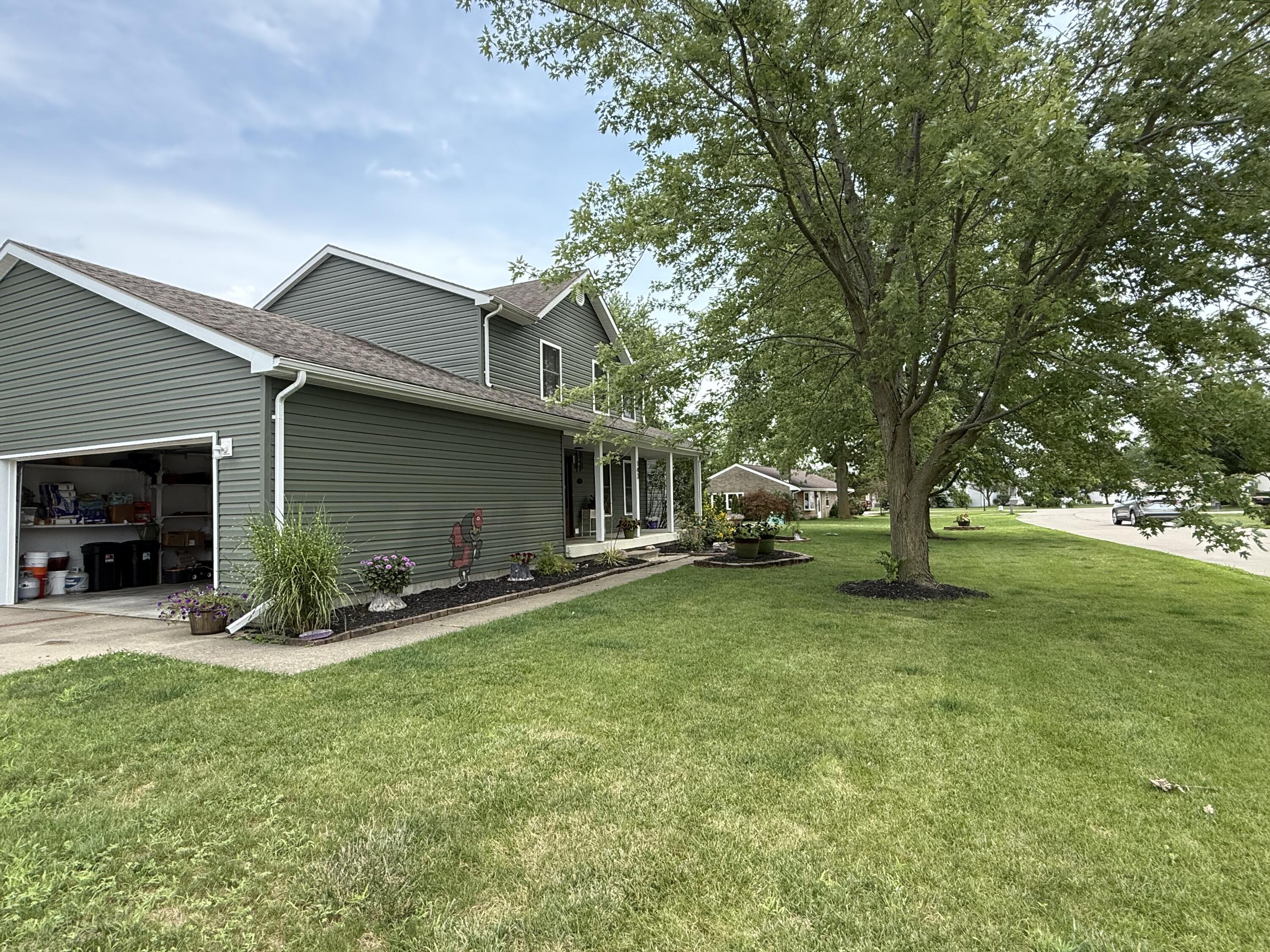 143 Lago Vue Court, Saint Marys, Ohio 45885
