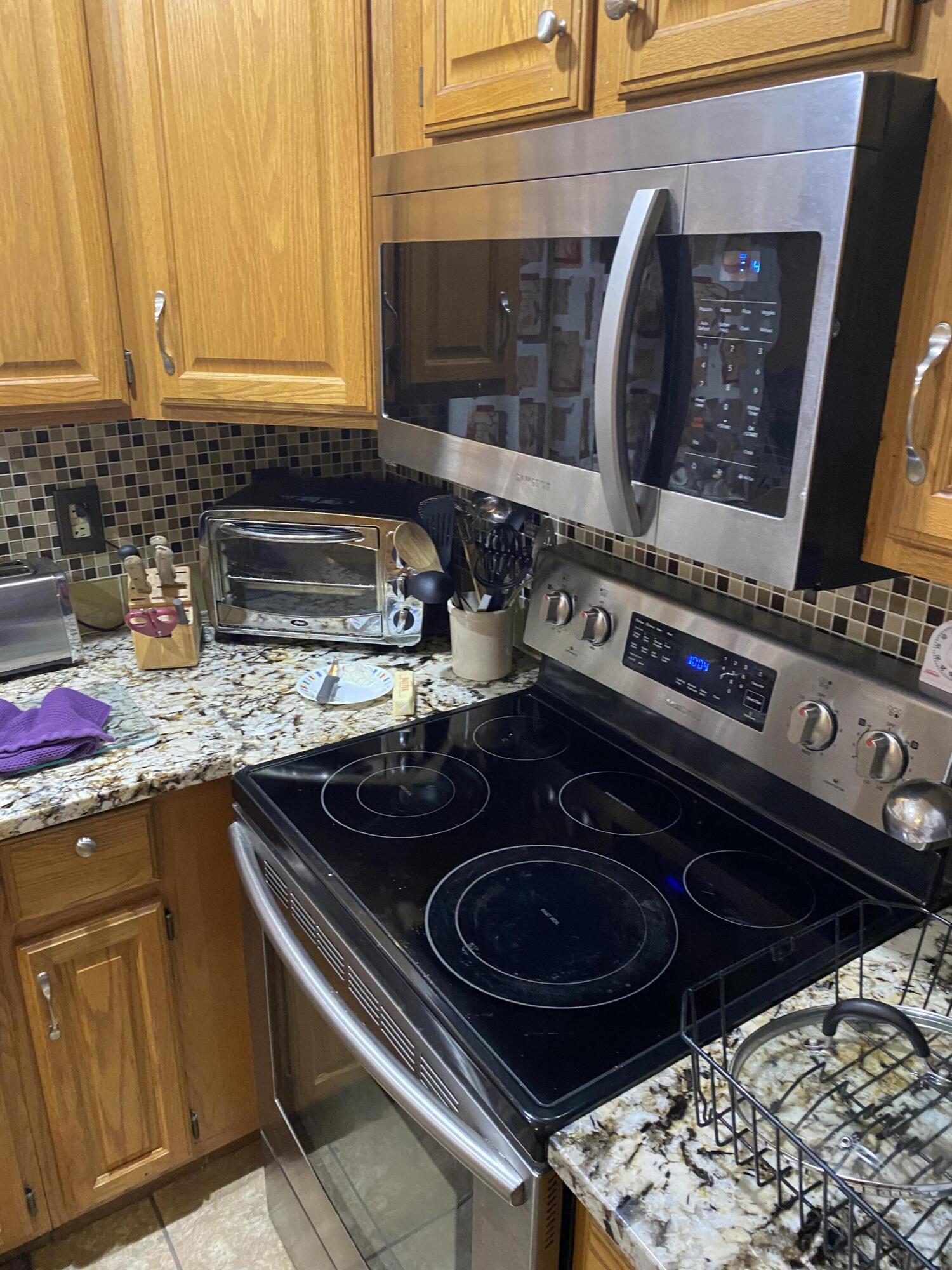 143 Lago Vue Court, Saint Marys, Ohio 45885