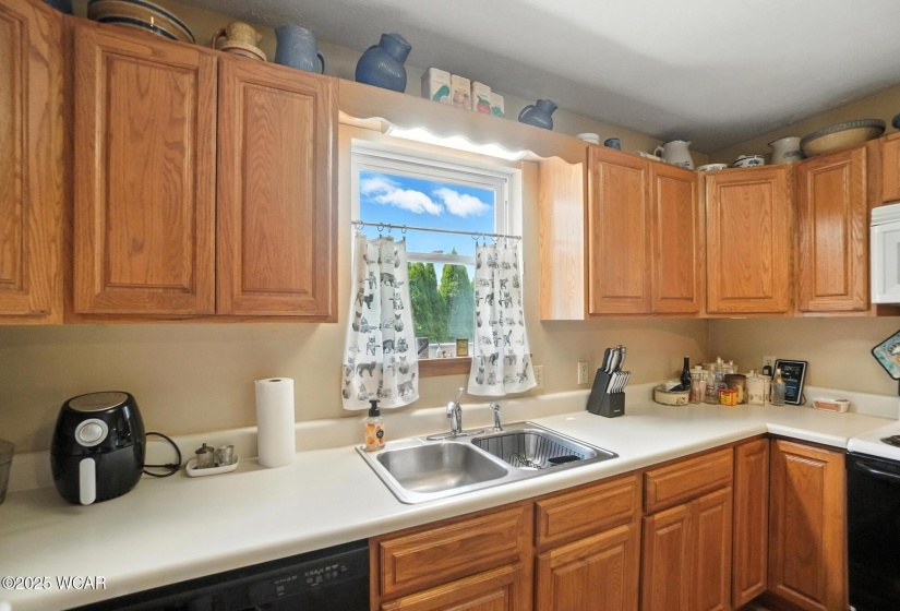 346 Stone Hedge Lane, Kenton, Ohio, 3 Bedrooms Bedrooms, ,2 BathroomsBathrooms,Residential,For Sale,Stone Hedge,307830