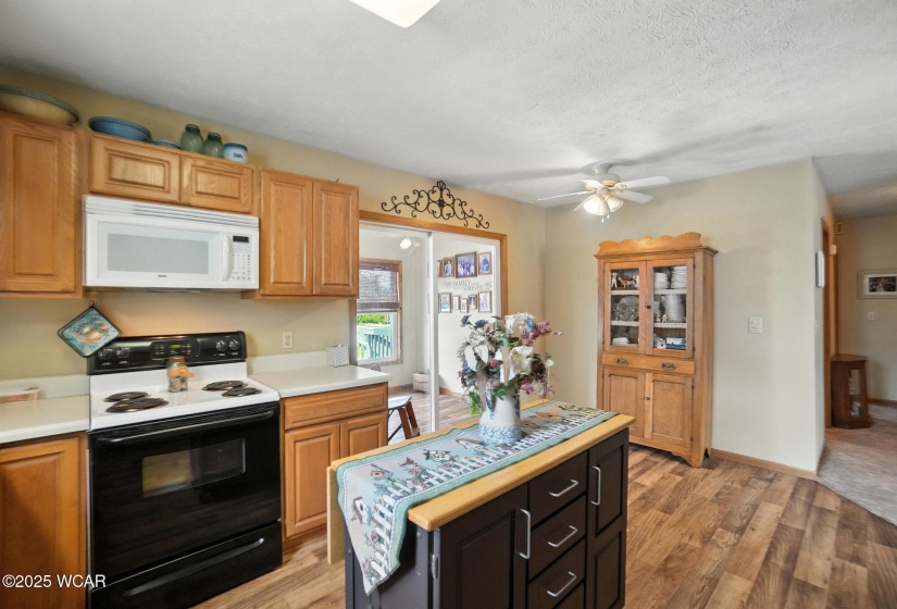 346 Stone Hedge Lane, Kenton, Ohio, 3 Bedrooms Bedrooms, ,2 BathroomsBathrooms,Residential,For Sale,Stone Hedge,307830
