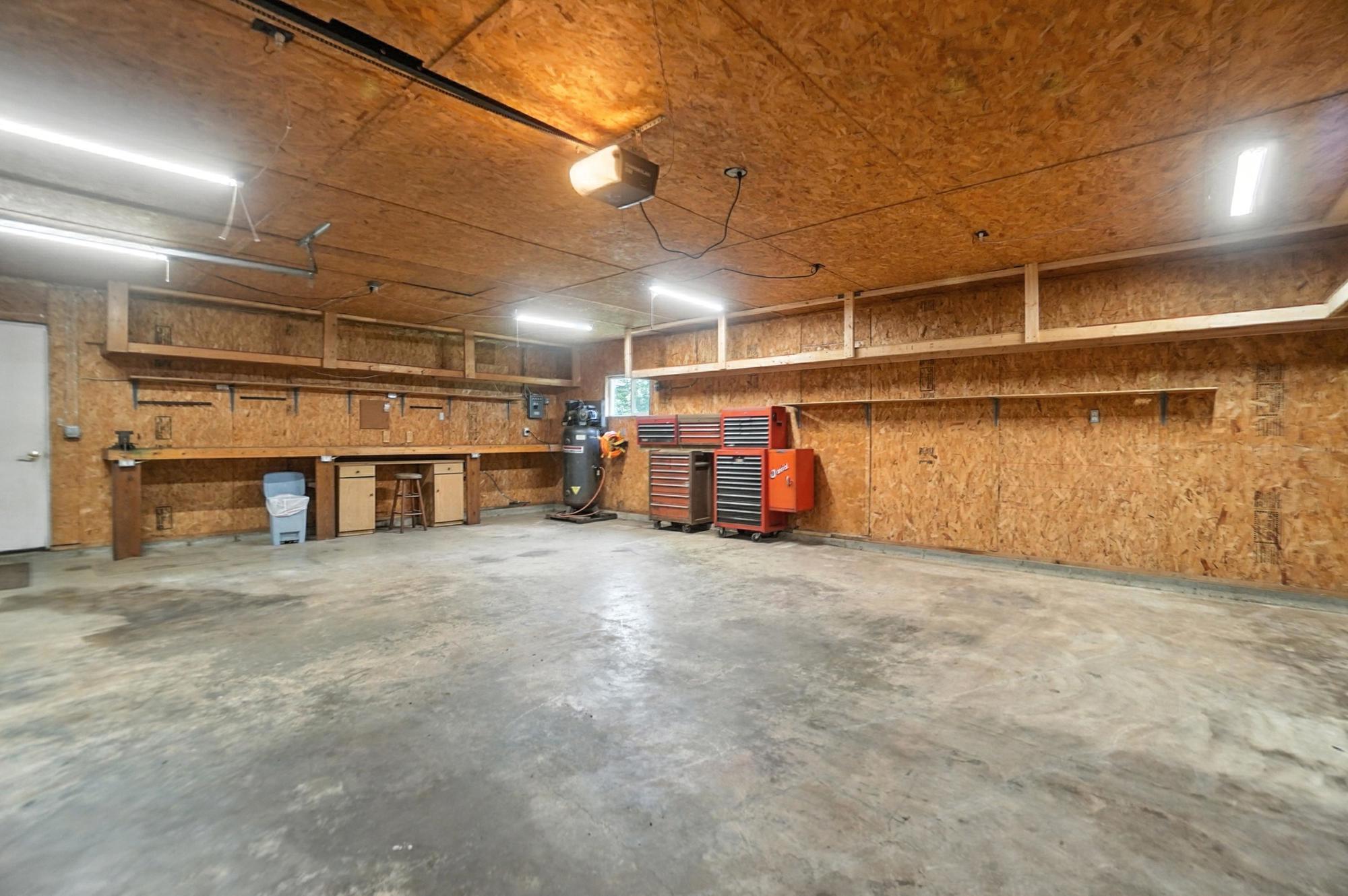910 Alcony-Conover Road, Troy, Ohio 45373