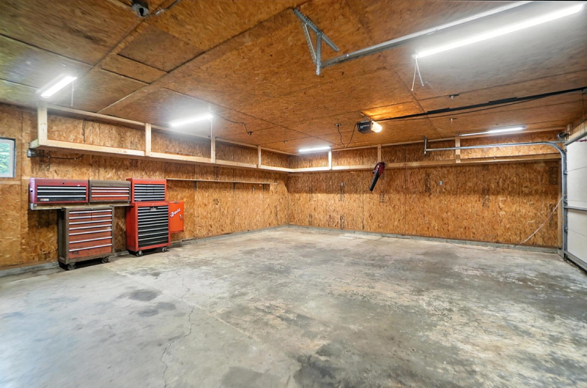 910 Alcony-Conover Road, Troy, Ohio 45373